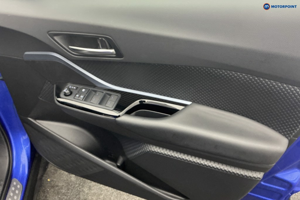 Used Toyota C-HR 2021 for sale - 76542471: Photo 18