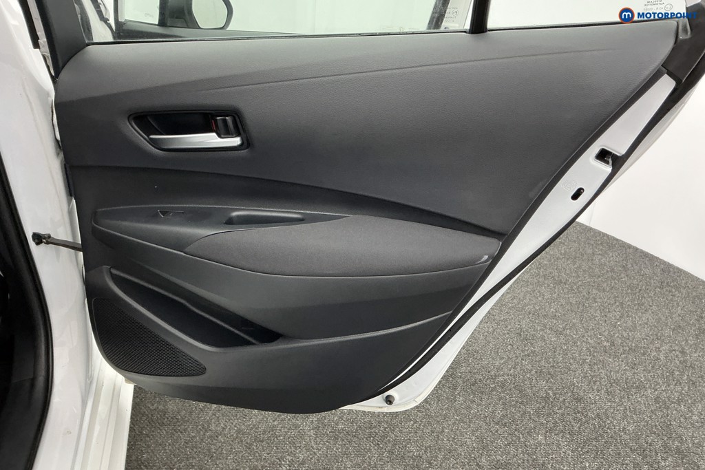 Used Toyota Corolla 2022 for sale - 77013770: Photo 35