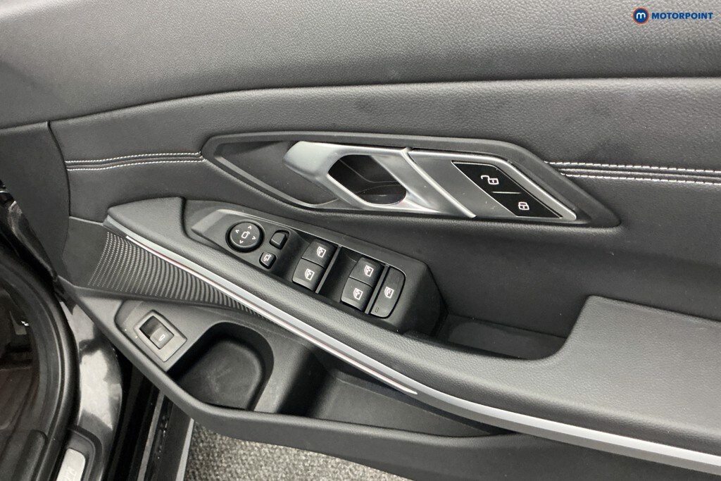 Used BMW 3 Series 2021 for sale - 76319835: Photo 30