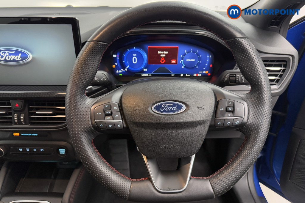 Used Ford Focus 2023 for sale - 76394515: Photo 11