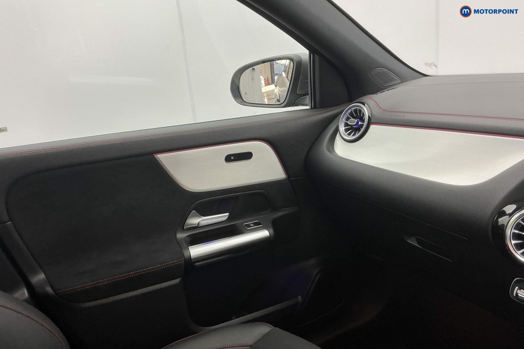 Used Mercedes-Benz EQA 2023 for sale - 76895739: Photo 29