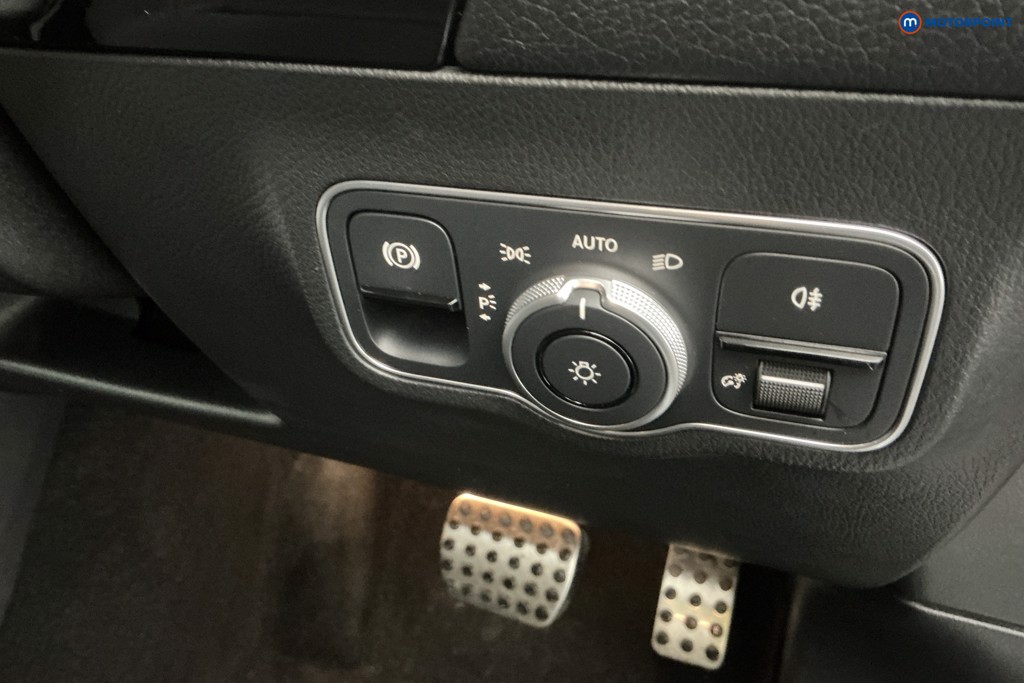 Used Mercedes-Benz EQA 2023 for sale - 76895739: Photo 32