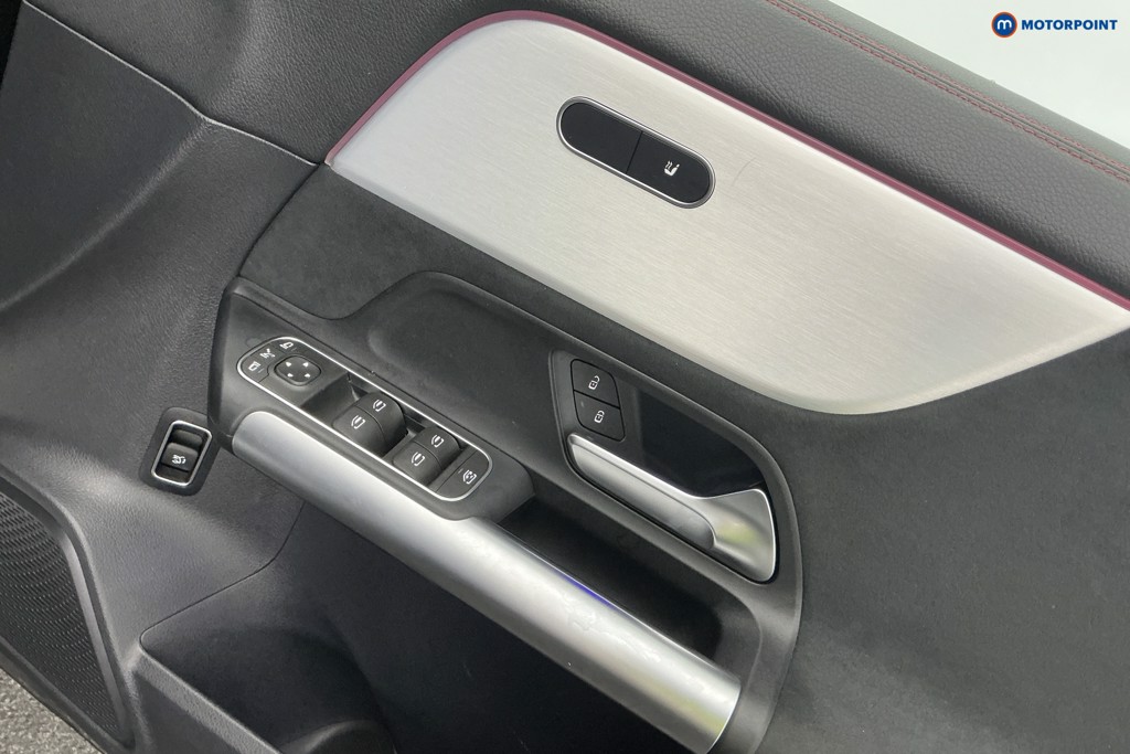 Used Mercedes-Benz EQA 2023 for sale - 76895739: Photo 35