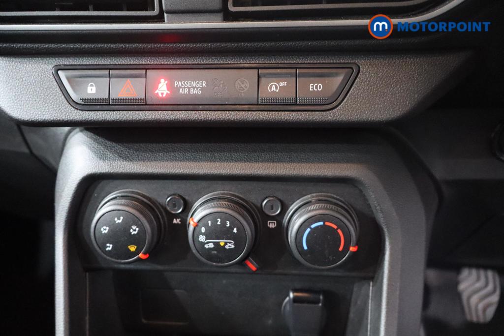 Used Dacia Sandero 2023 for sale - 77404184: Photo 11