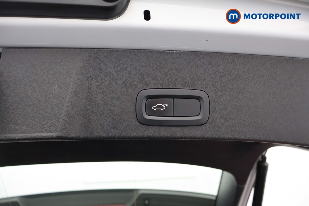 Used Volvo XC40 2021 for sale - 78199562: Photo 34