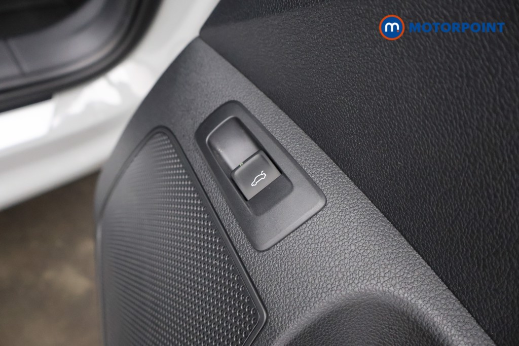 Used Skoda Karoq 2025 for sale - 76491722: Photo 34