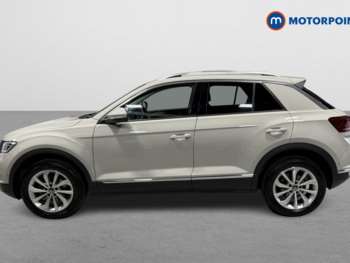 Used Volkswagen T-Roc 2023 for sale - 74674347: Photo