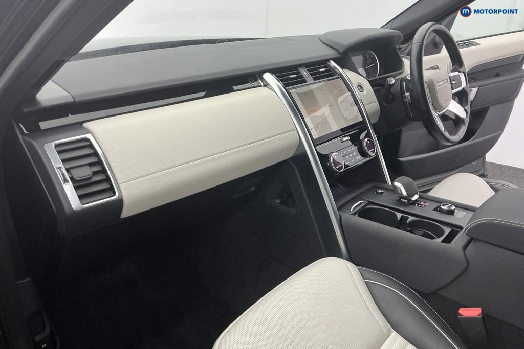 Used Land Rover Discovery 2022 for sale - 76534621: Photo 11