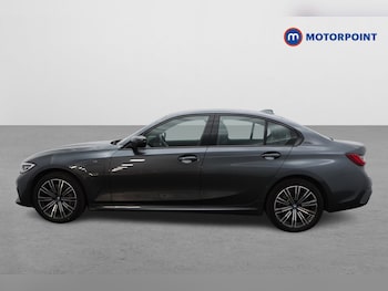 Used BMW 3 Series 2021 for sale - 77641551: Photo