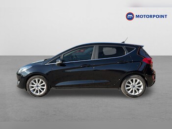 Used Ford Fiesta 2019 for sale - 78043030: Photo