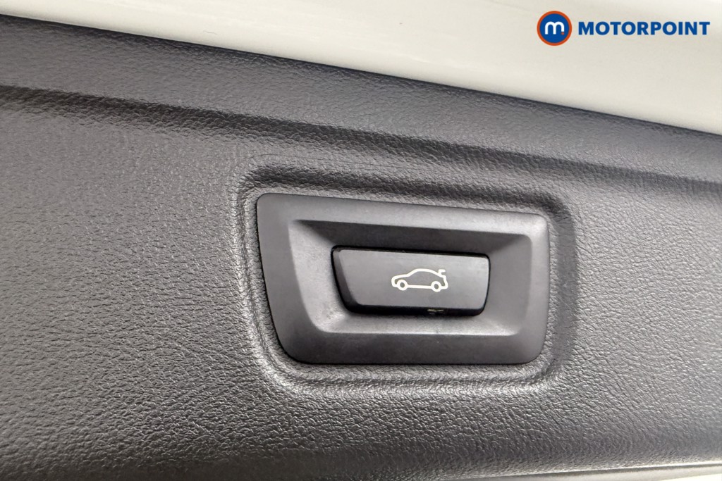 Used BMW 3 Series 2023 for sale - 77326997: Photo 41