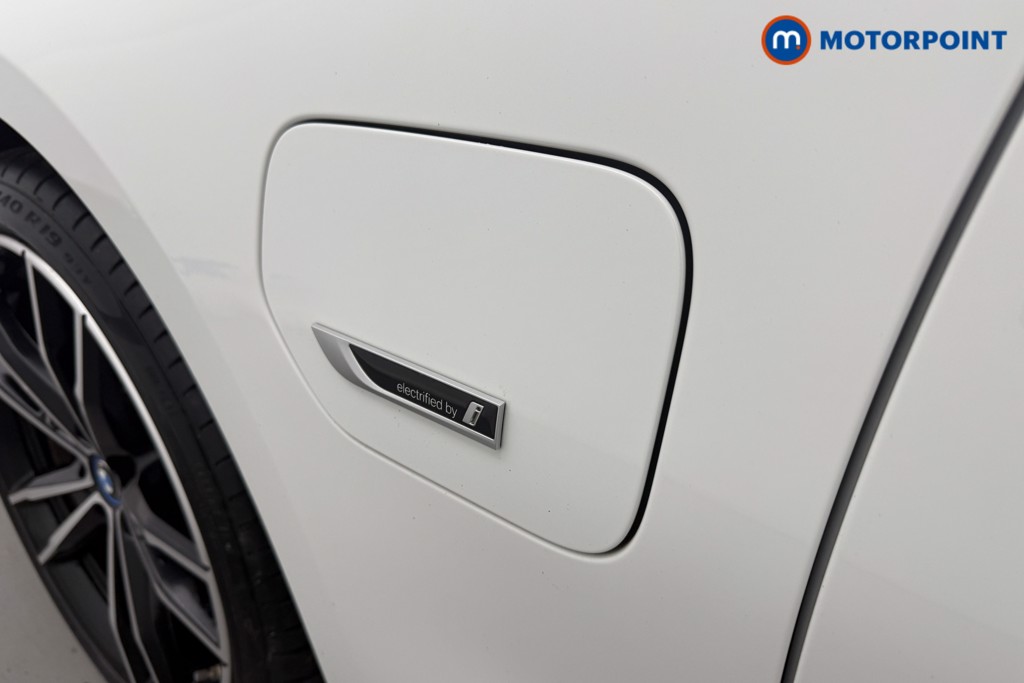 Used BMW 3 Series 2023 for sale - 77326997: Photo 43