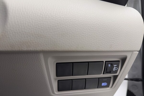 Used Toyota Yaris 2022 for sale - 75320125: Photo 24