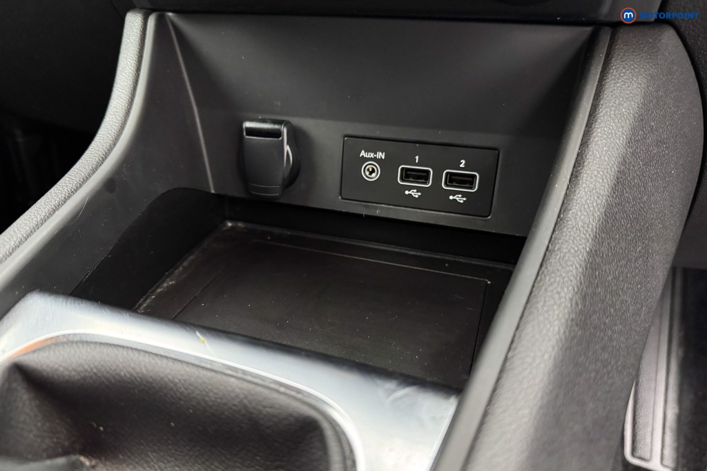 Used Renault Captur 2023 for sale - 76934061: Photo 25