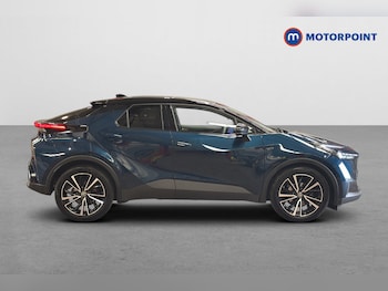 Used Toyota C-HR 2024 for sale - 79032043: Photo