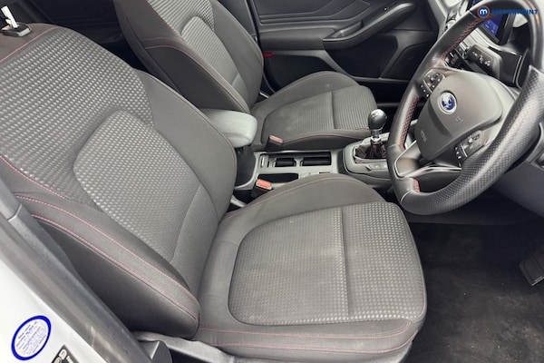 Used Ford Focus 2020 for sale - 76147025: Photo 13