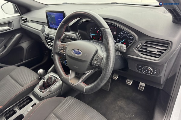 Used Ford Focus 2020 for sale - 76147025: Photo 15