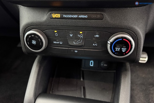 Used Ford Focus 2020 for sale - 76147025: Photo 25