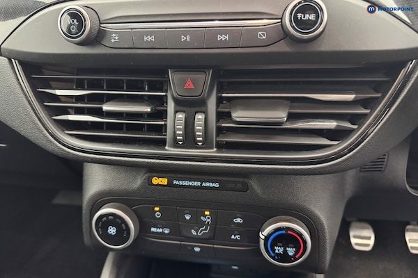 Used Ford Focus 2020 for sale - 76147025: Photo 26