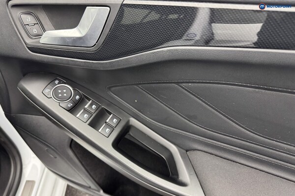 Used Ford Focus 2020 for sale - 76147025: Photo 32