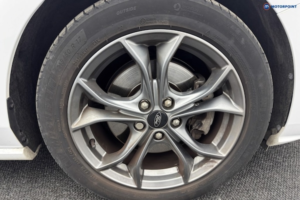 Used Ford Focus 2020 for sale - 76147025: Photo 42