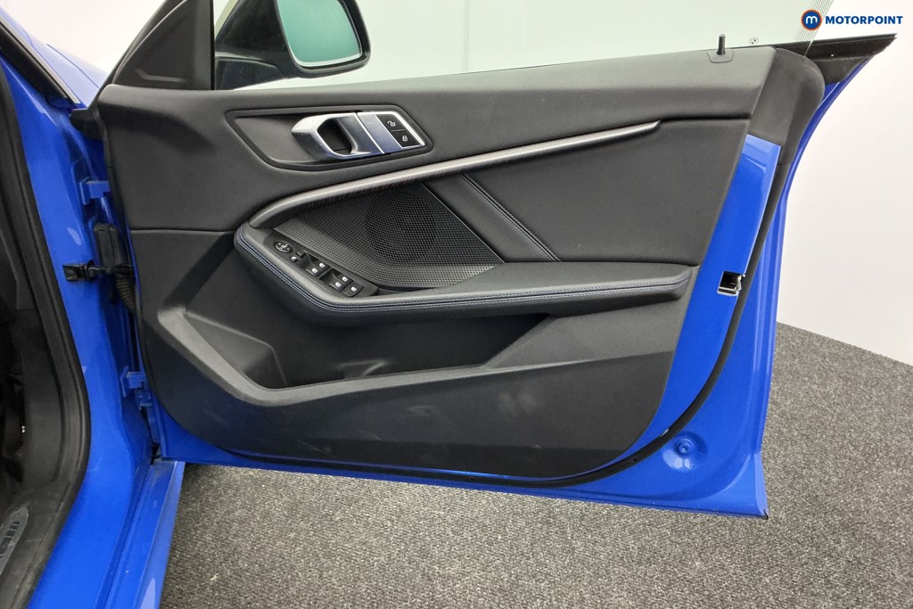 Used BMW 2 Series 2022 for sale - 77033951: Photo 32