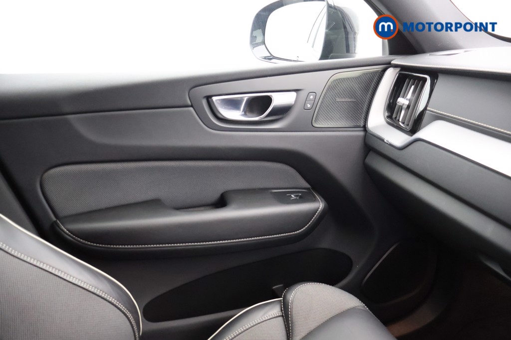 Used Volvo XC60 2022 for sale - 76287612: Photo 16