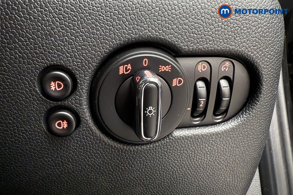 Used MINI Hatch 2019 for sale - 77354796: Photo 22