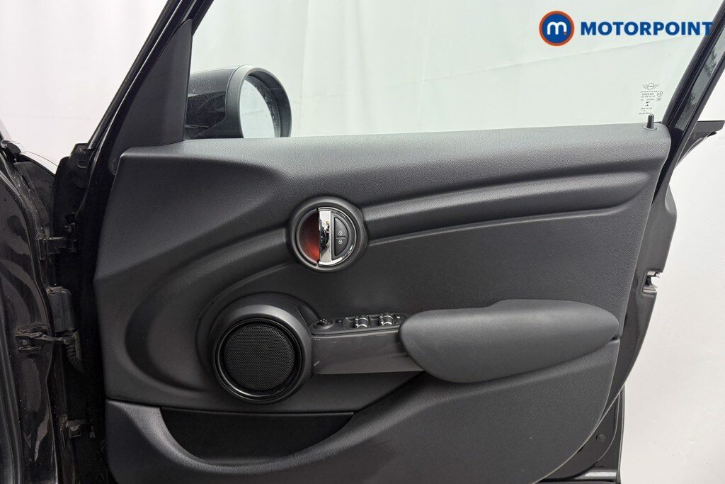 Used MINI Hatch 2019 for sale - 77354796: Photo 23