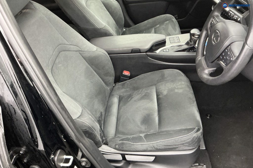 Used Lexus UX 2023 for sale - 77795646: Photo 13