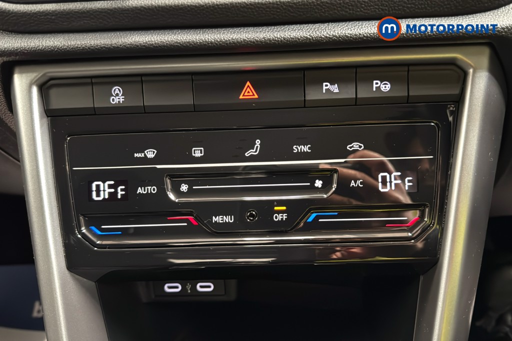 Used Volkswagen T-Roc 2024 for sale - 78144972: Photo 16