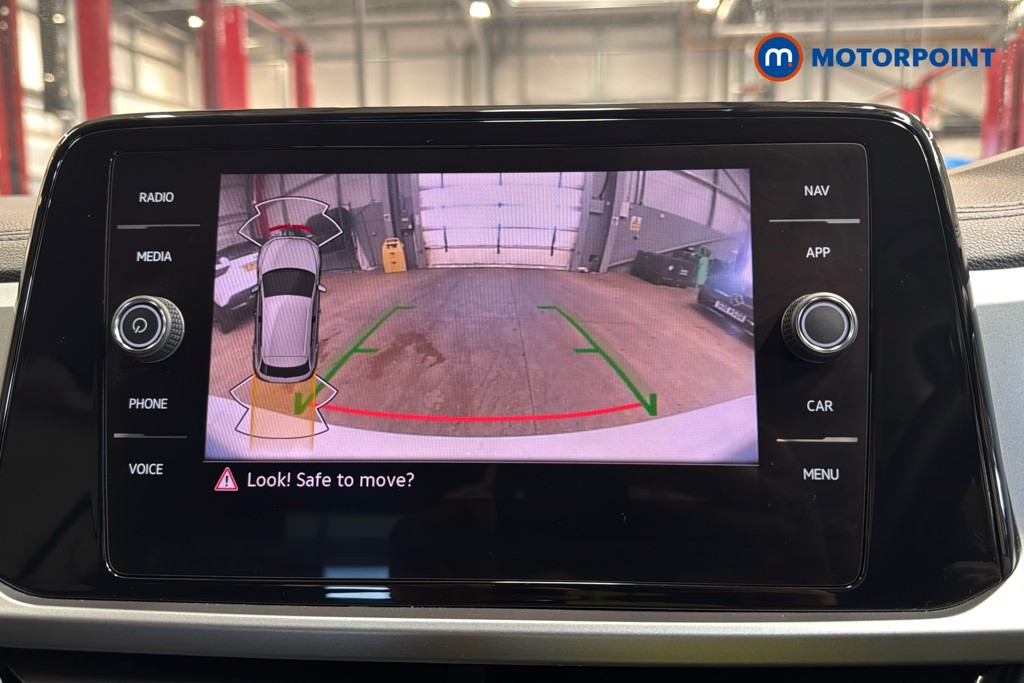 Used Volkswagen T-Roc 2024 for sale - 78144972: Photo 17