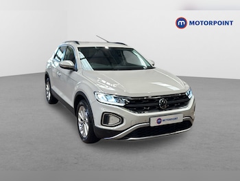 Used Volkswagen T-Roc 2024 for sale - 78144972: Photo
