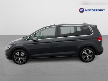 Used Volkswagen Touran 2022 for sale - 79137877: Photo