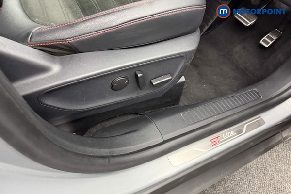 Used Ford Kuga 2023 for sale - 75703124: Photo 26