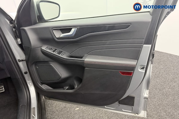 Used Ford Kuga 2023 for sale - 75703124: Photo 27