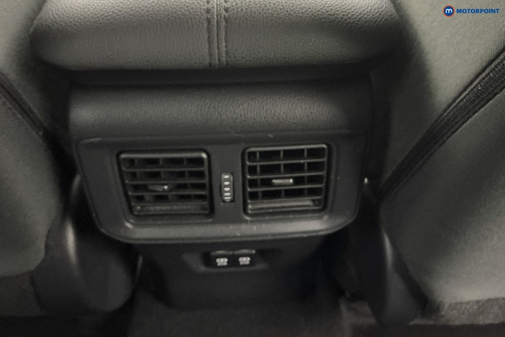 Used Toyota RAV4 2020 for sale - 76859539: Photo 18