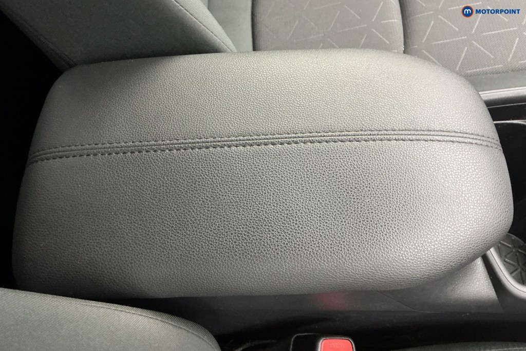 Used Toyota RAV4 2020 for sale - 76859539: Photo 21