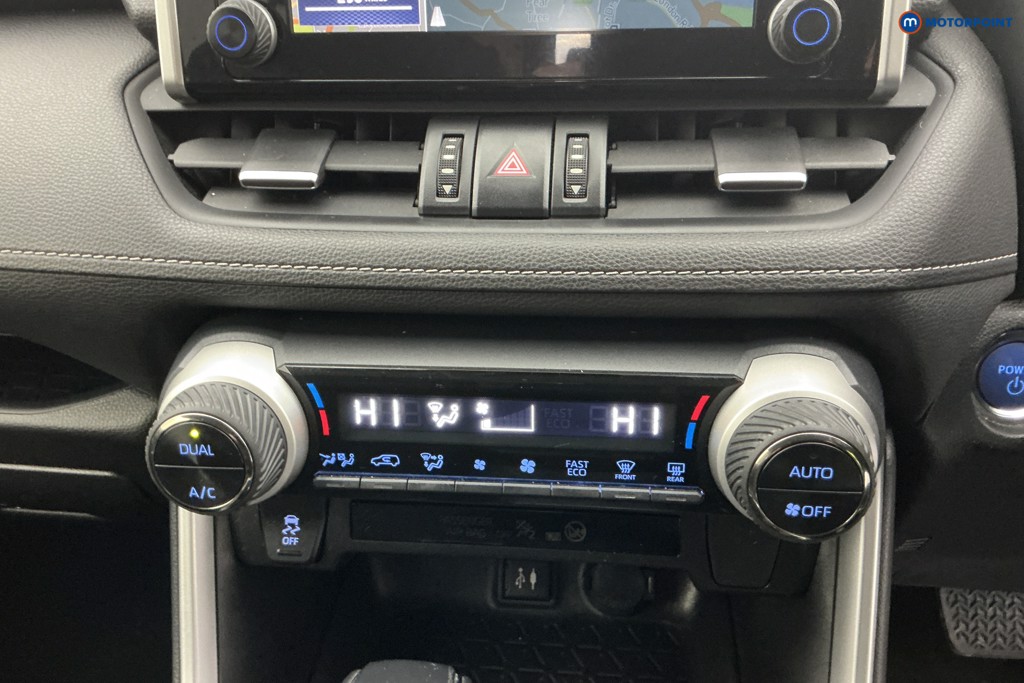 Used Toyota RAV4 2020 for sale - 76859539: Photo 25