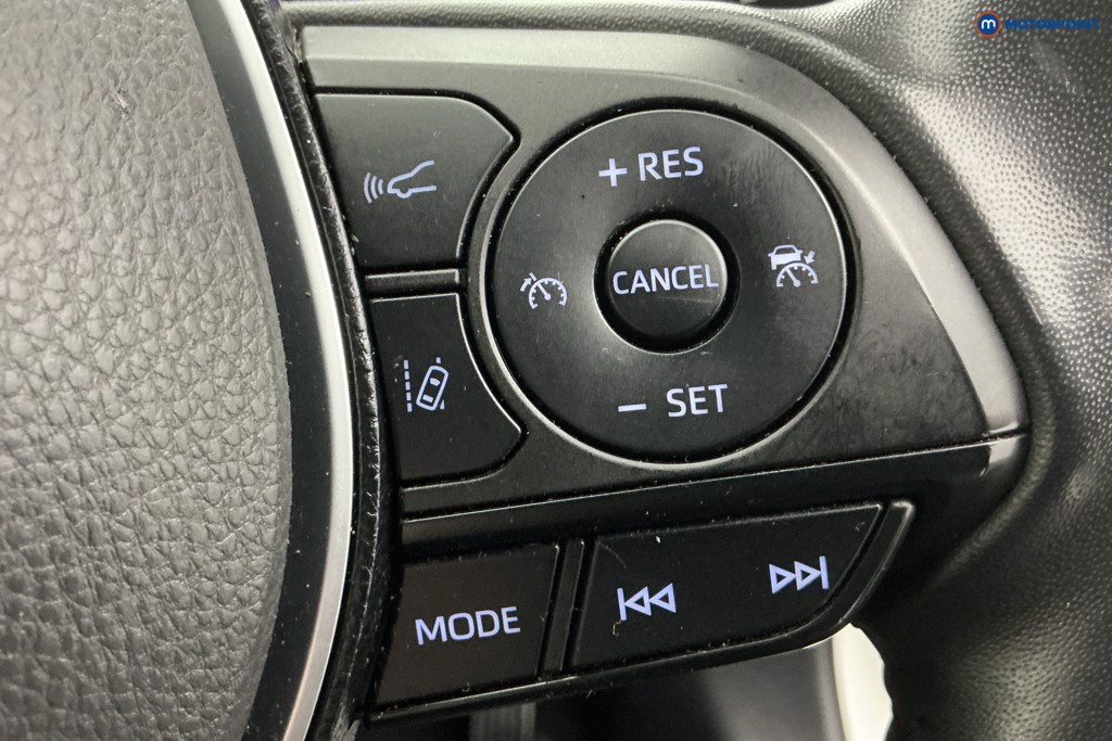 Used Toyota RAV4 2020 for sale - 76859539: Photo 28