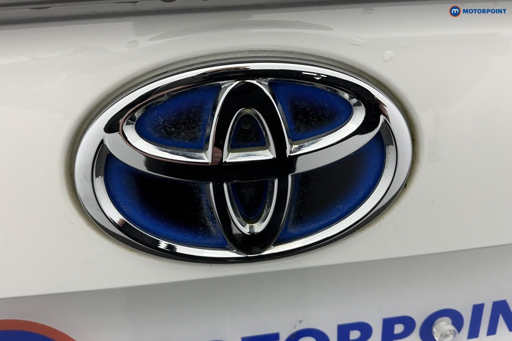 Used Toyota RAV4 2020 for sale - 76859539: Photo 41