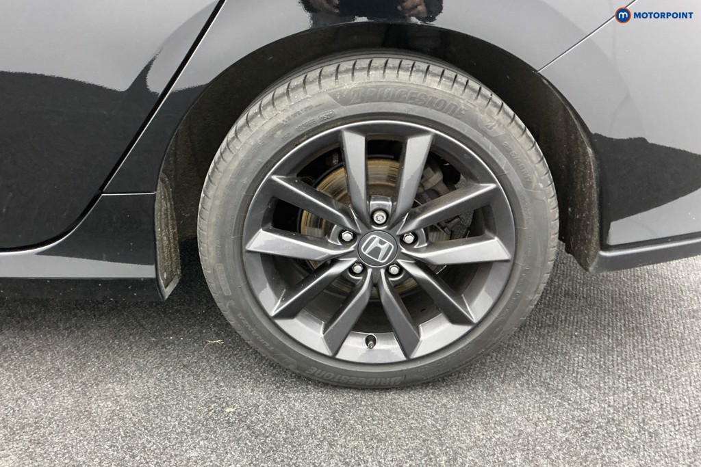 Used Honda Civic 2021 for sale - 76599620: Photo 24