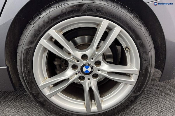 Used BMW 3 Series 2019 for sale - 76147189: Photo 45