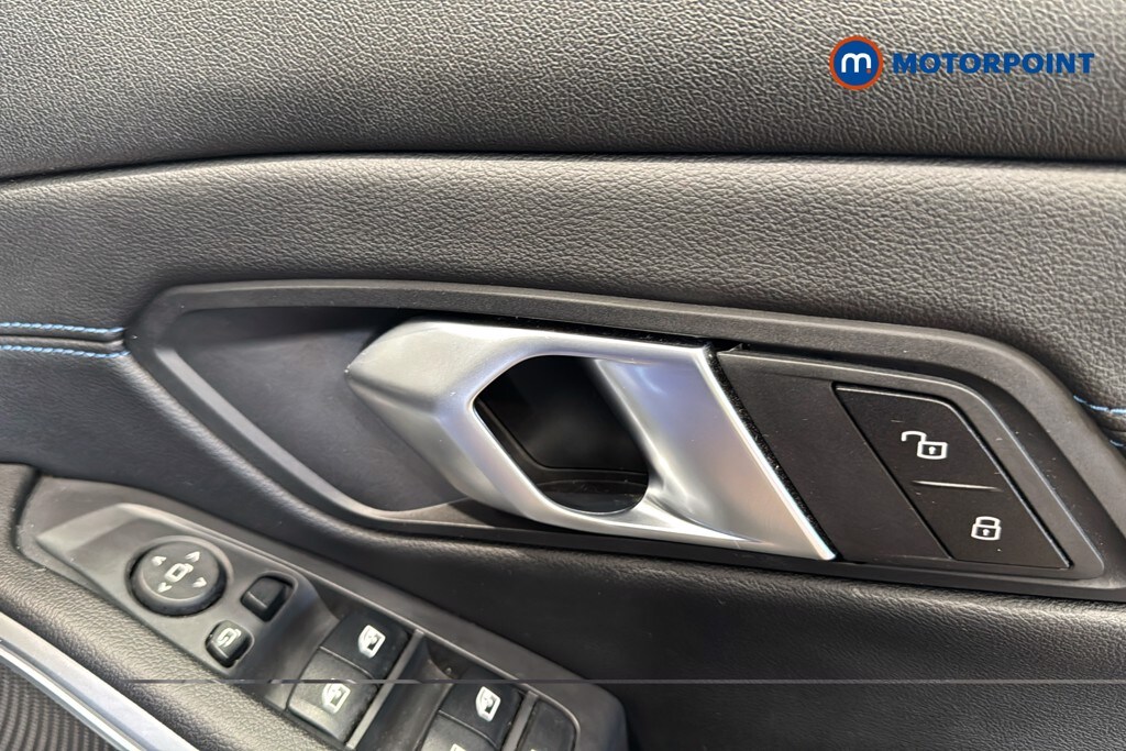 Used BMW 3 Series 2024 for sale - 78081917: Photo 36