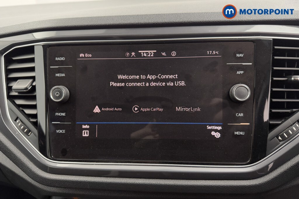 Used Volkswagen T-Roc 2021 for sale - 76232097: Photo 18