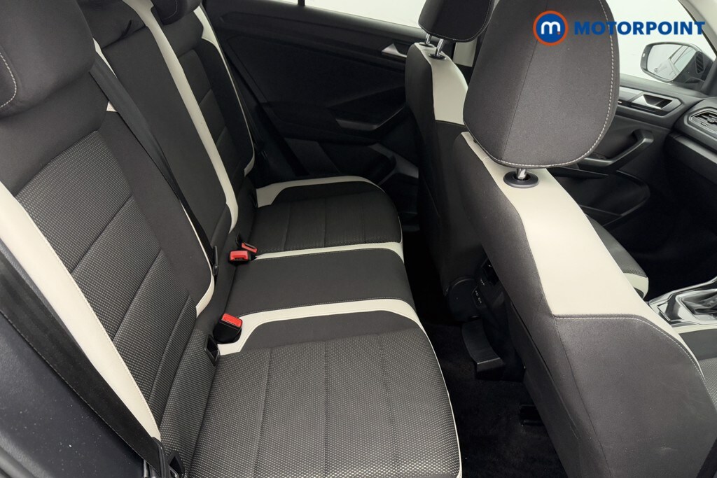 Used Volkswagen T-Roc 2021 for sale - 76232097: Photo 31