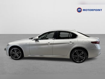 Used Alfa Romeo Giulia 2021 for sale - 75566199: Photo