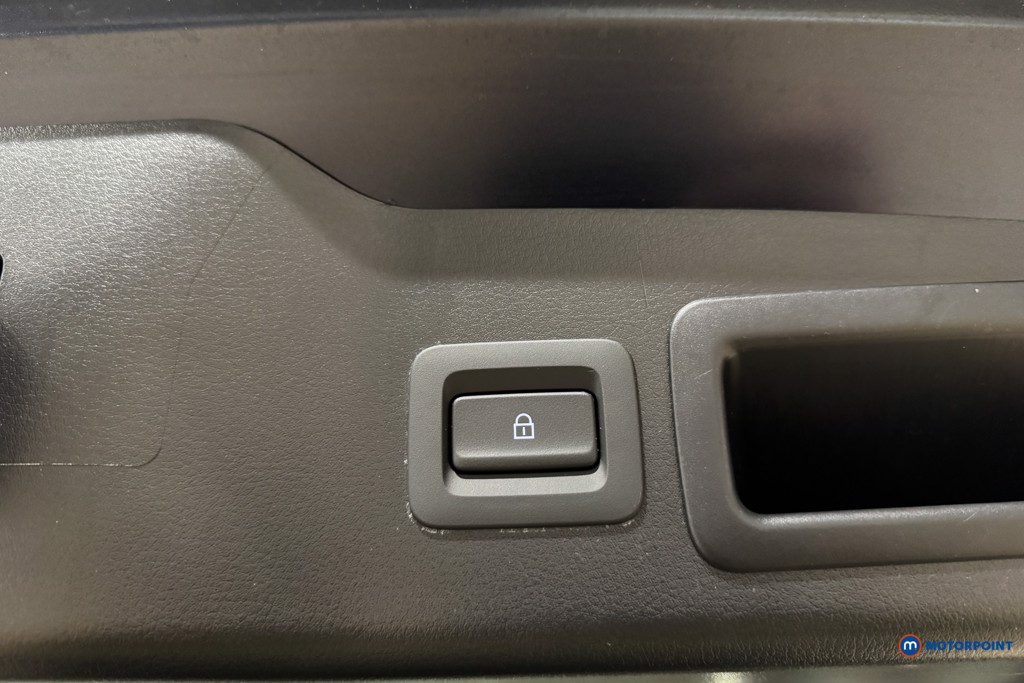 Used Mazda Mazda3 2023 for sale - 76902491: Photo 34