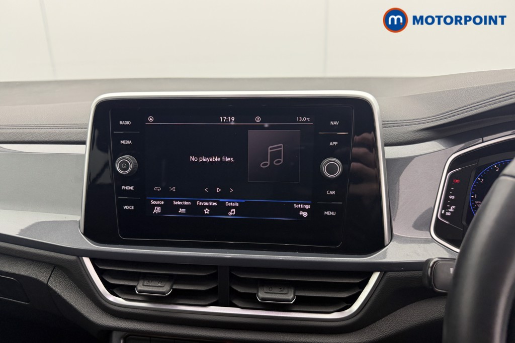 Used Volkswagen T-Roc 2023 for sale - 76710397: Photo 16