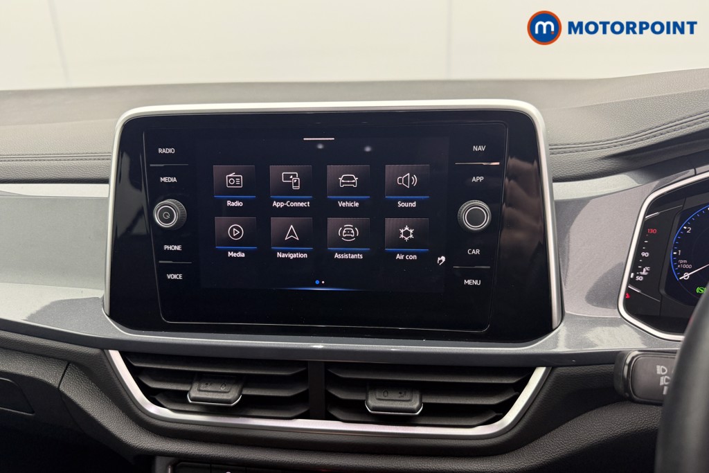 Used Volkswagen T-Roc 2023 for sale - 76710397: Photo 19